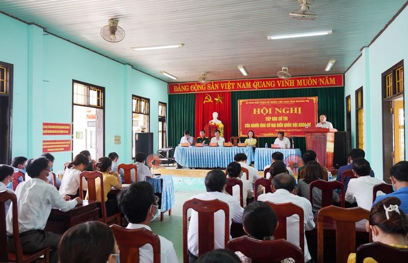 Ứng cử viên đại biểu Quốc hội khóa XV tiếp xúc cử tri tại Triệu Phong
